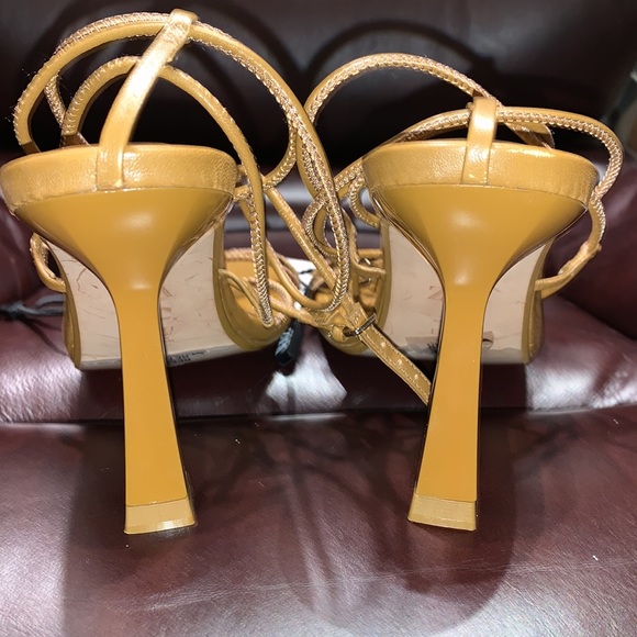 NWT Zara Leather Strappy Sandals - Picture 10 of 16